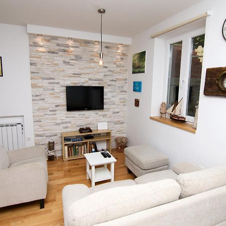 House 4 Rent Laura Apartment Mali Losinj Bagian luar foto