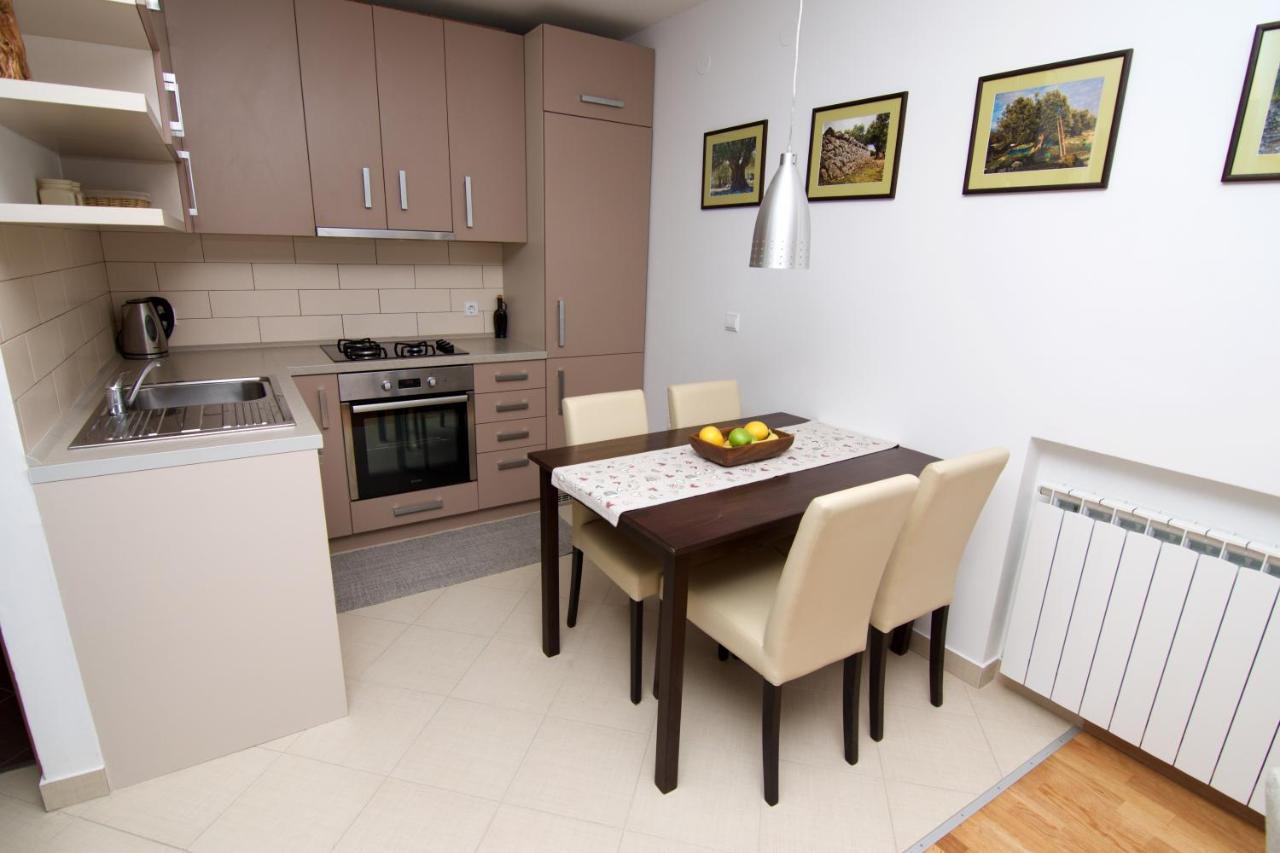 House 4 Rent Laura Apartment Mali Losinj Bagian luar foto
